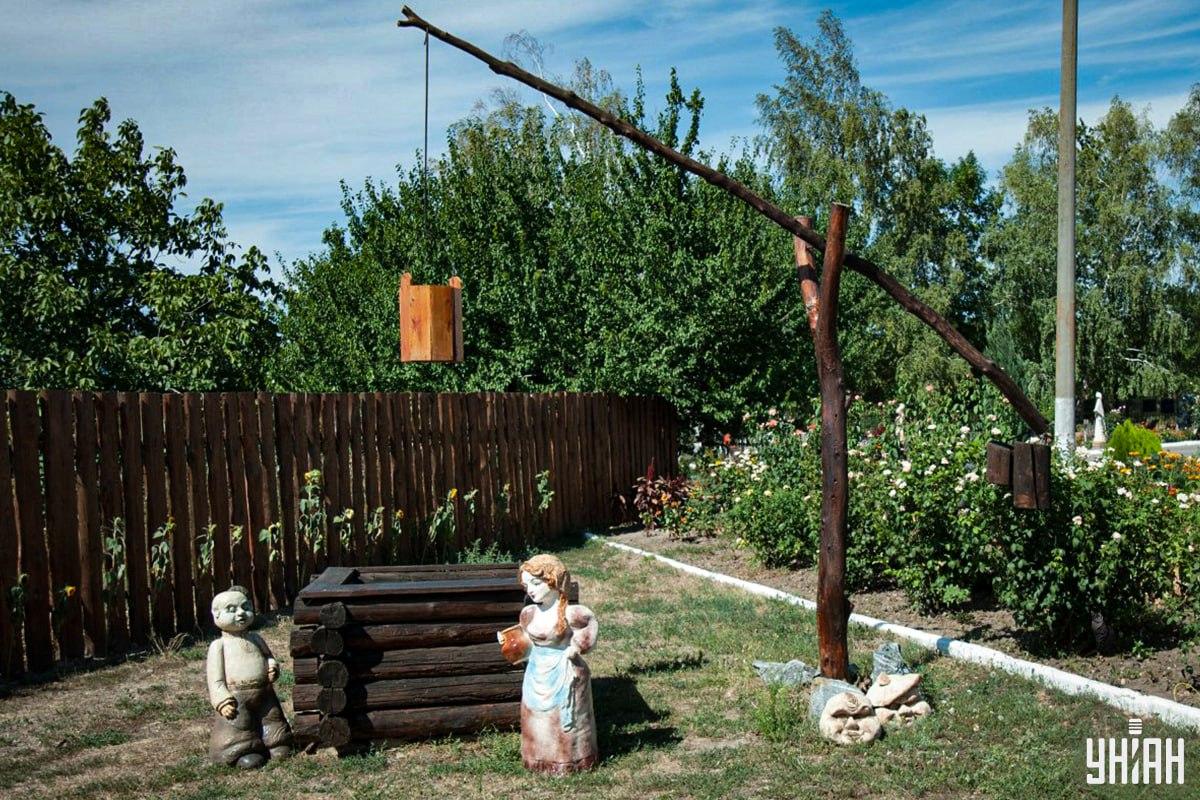 Suchen Sie so schnell wie möglich nach der Katze auf der optischen Täuschung / Collage Moje